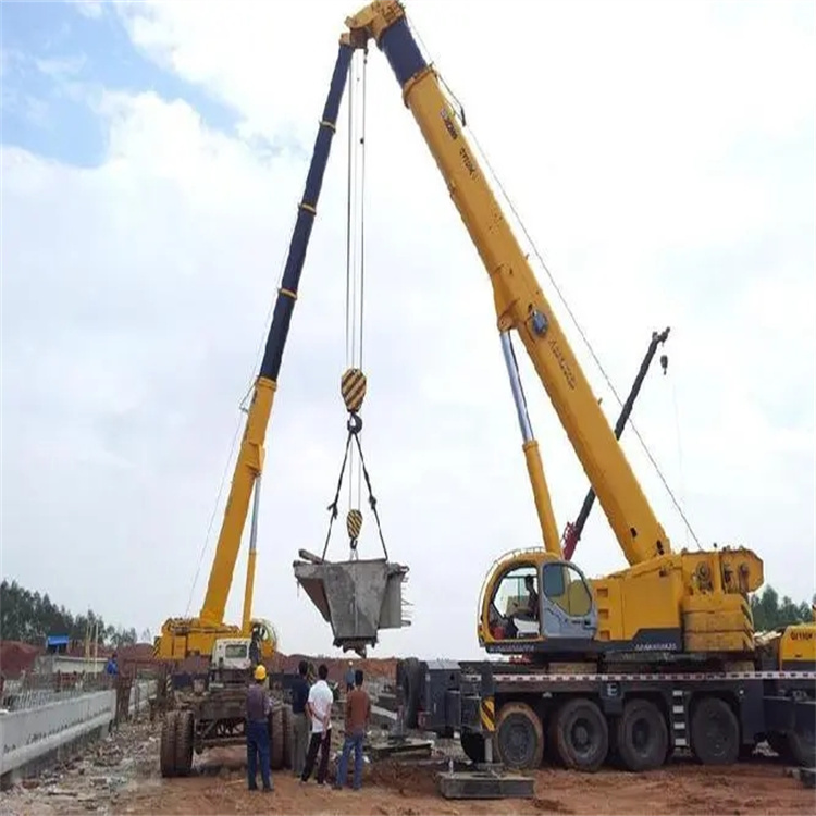 邕宁小型吊机出租电话|厂房设备吊装方案|24小时服务覆盖